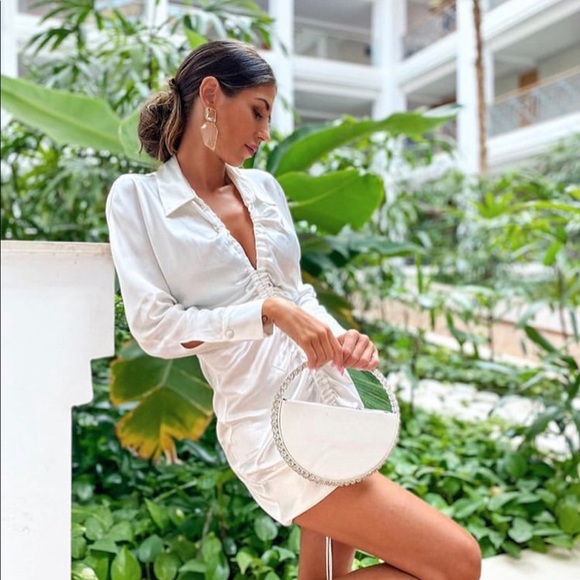 Lovely Clear Gemstone Statement Earrings - Picture 9 of 9